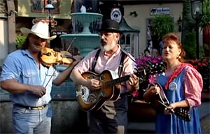 Street Performers in Downtown Gatlinburg